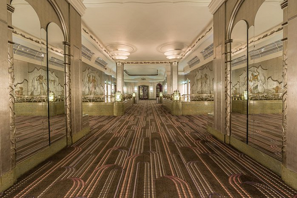 Sheraton Grand Hotel